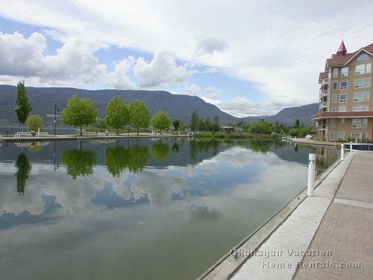 Sunset Waterfront Resort - #117 - 3 Bdrm - Kelowna (CVH)