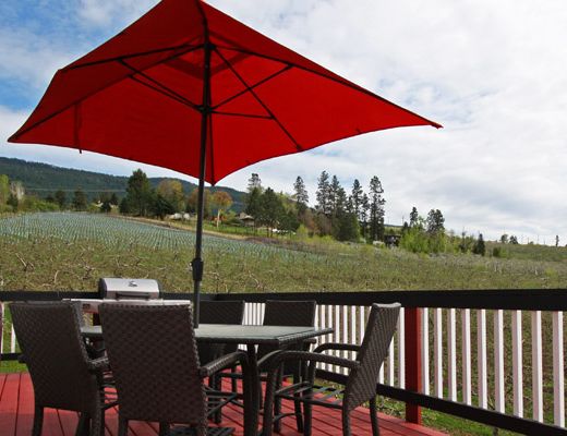 Lakefront Carriage Home - 2 Bdrm - Oyama