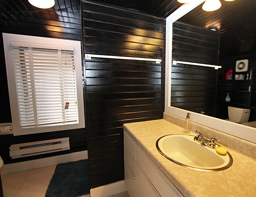 Westside Cottage - 3 Bdrm - West Kelowna