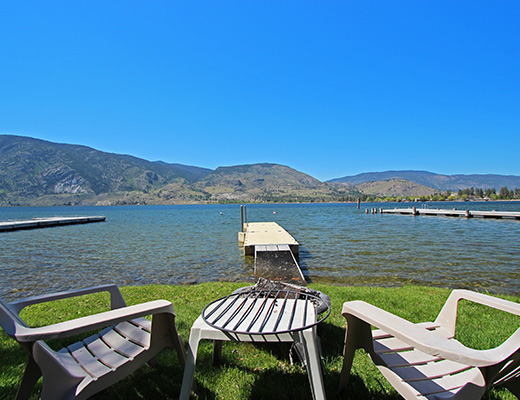 Skaha Lake Waterfront House - 5 Bdrm - Penticton