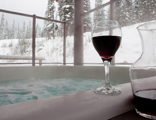 Nancy Greene's Cahilty Lodge - Studio Full Kitchen - Sun Peaks