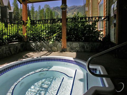 Timberline Lodge T330 - 2 Bdrm (Standard) - Fernie