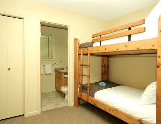 Timberline Lodge T330 - 2 Bdrm (Standard) - Fernie