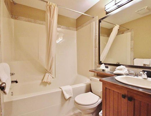 Timberline Lodge T427 - 2 Bdrm (Standard) - Fernie
