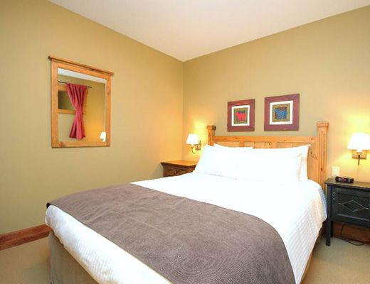 Timberline Lodge T423 - Studio (Standard) - Fernie