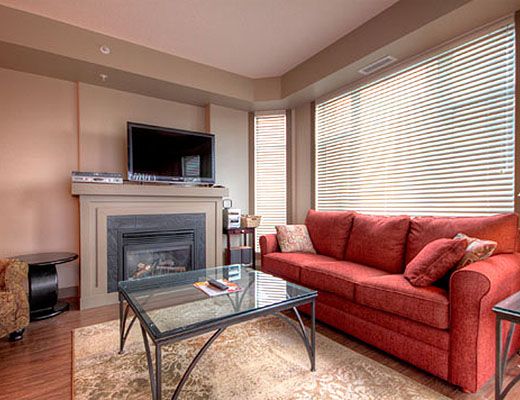Sunset Waterfront Resort - #702 - 2 Bdrm - Kelowna (KRA)