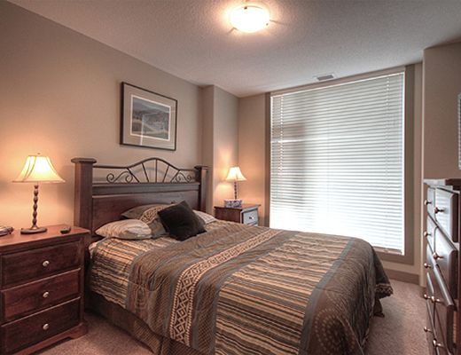 Sunset Waterfront Resort - #702 - 2 Bdrm - Kelowna (KRA)