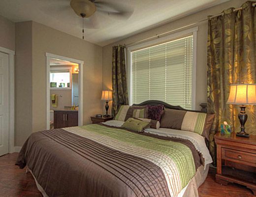Discovery Bay Resort - #442 - 2 Bdrm - Kelowna (KRA)