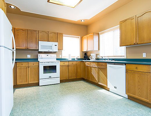 Stellars Rest - 4 Bdrm HT (P) - Silver Star (VC)