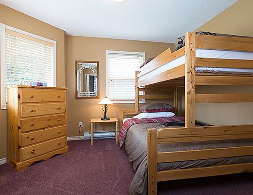 Stellars Rest - 4 Bdrm HT (P) - Silver Star (VC)