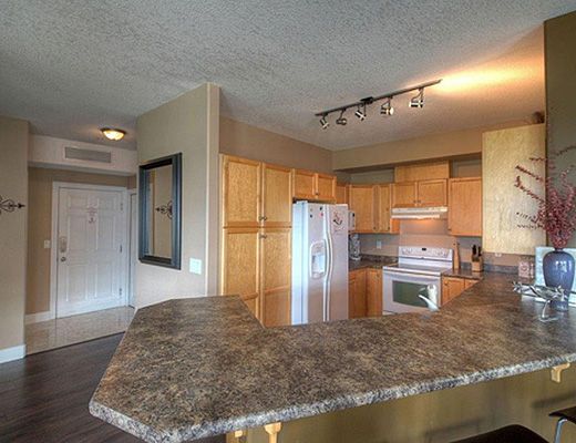 Discovery Bay Resort - #411 - 2 Bdrm - Kelowna (KRA)