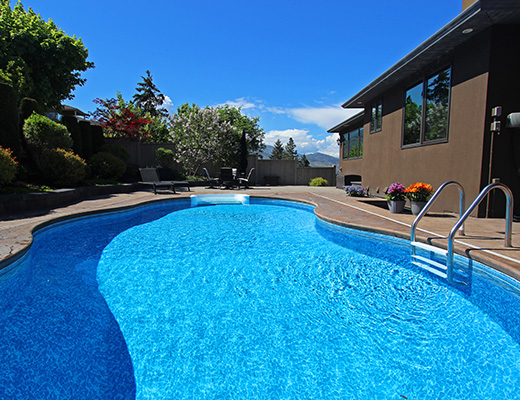 Viewpoint Deluxe - 5 Bdrm w/ Pool HT - Kelowna (CVH)