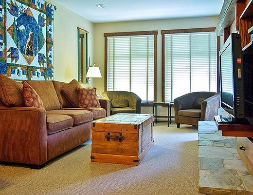 Snow Creek Lodge #305 - 1 Bdrm (Premium) - Fernie