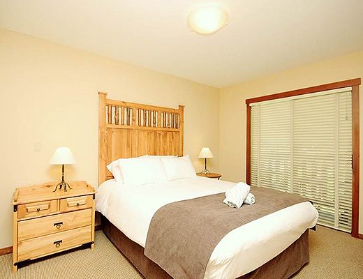 Snow Creek Lodge #307 - 1 Bdrm (Premium) - Fernie