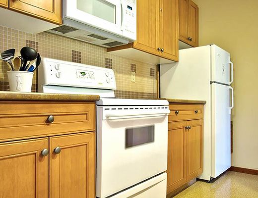 Snow Creek Lodge #201 - 2 Bdrm (Premium) - Fernie