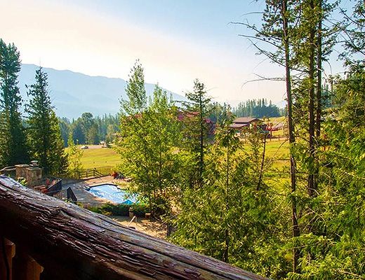 Snow Creek Lodge #201 - 2 Bdrm (Premium) - Fernie