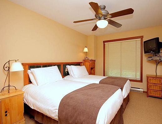 Snow Creek Lodge #303 - 2 Bdrm (Standard) - Fernie