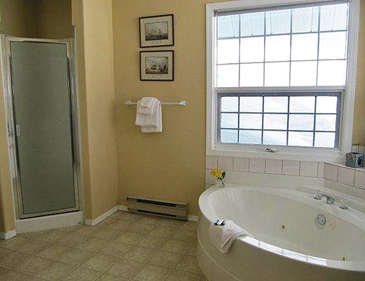 The Views - 3 Bdrm + Loft HT (R) - Silver Star (VC)