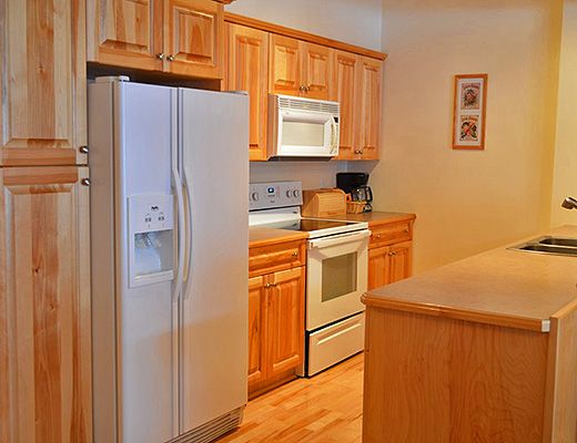 Red Rob's #8 - 2 Bdrm HT - Red Mountain