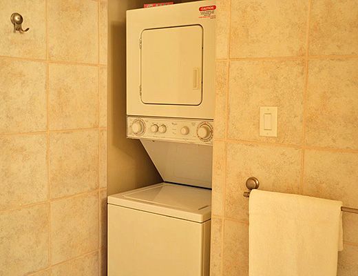 Red Rob's #8 - 2 Bdrm HT - Red Mountain