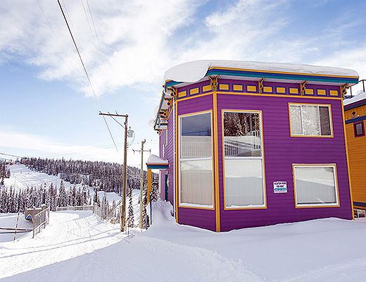 Purple Palace Main - 4 Bdrm + Loft HT (E) - Silver Star (VC)