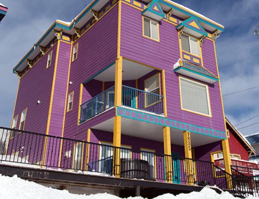 Purple Palace Main - 4 Bdrm + Loft HT (E) - Silver Star (VC)