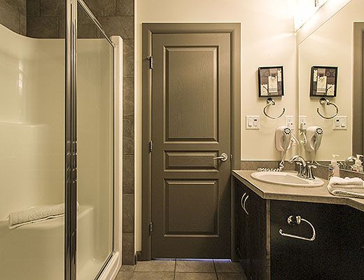 Playa del Sol #635 - 1 Bdrm + Loft Poolview - Kelowna (CVH)