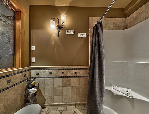 Fairways Lodge - 4 Bdrm HT - Sun Peaks (TM)