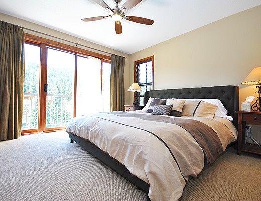 Trapper's Landing #39 - 2 Bdrm + Den HT - Sun Peaks (TM)