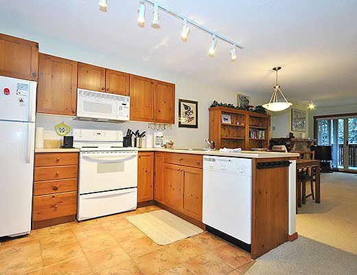 Forest Trails #10 - 2 Bdrm - Sun Peaks (TM)