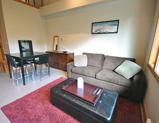 Kookaburra Lodge #403 - Loft - Sun Peaks (TM 15)