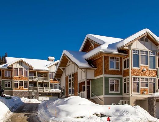 Settlers Crossing #42 - 2 Bdrm HT - Sun Peaks