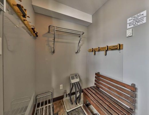 Stone's Throw #56 - 2 Bdrm + Loft HT - Sun Peaks