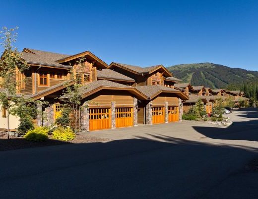 Woodhaven #32 - 4 Bdrm + Den HT - Sun Peaks
