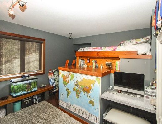 Treetop Lakeview Home - 2 Bdrm + Loft - Lake Country