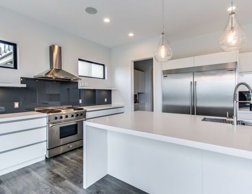 Westhaven - 4 Bdrm w/Pool - Kelowna