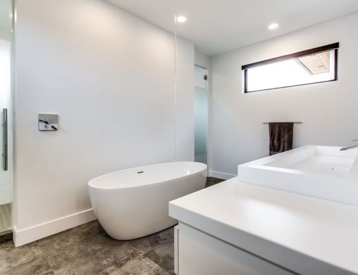 Westhaven - 4 Bdrm w/Pool - Kelowna
