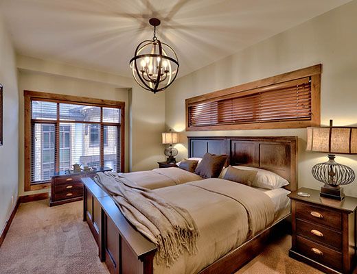 Village Walk #4 (Leopards Landing) - 3 Bdrm + Den HT - Sun Peaks (TM)