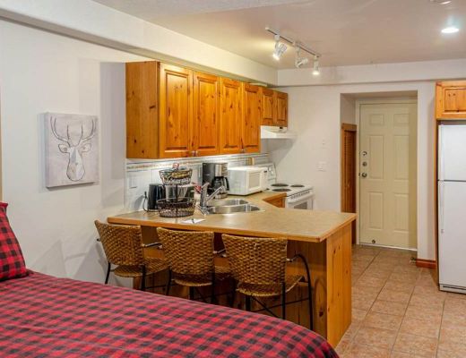 Timberline Village #45 - Studio - Sun Peaks