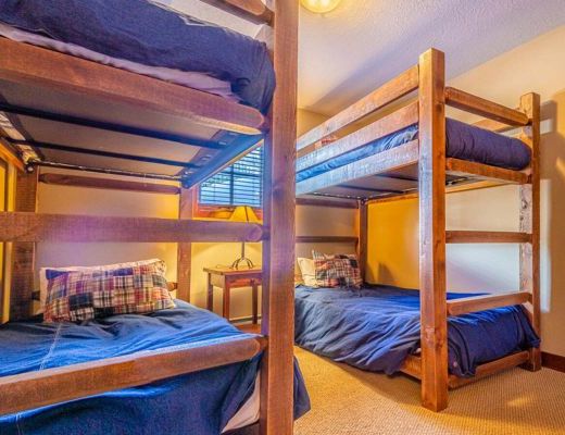 Trapper's Landing #05 - 3 Bdrm + Den HT - Sun Peaks