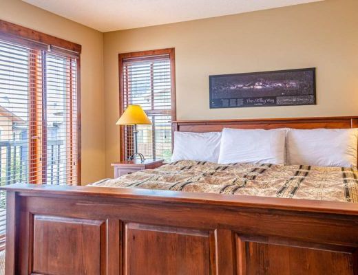 Trapper's Landing #06 - 2 Bdrm + Den HT - Sun Peaks