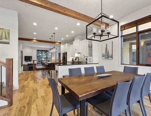 Village Walk #7 - 4 Bdrm HT - Sun Peaks (TM 15)
