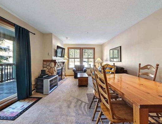 Fireside Lodge #210 - 2 Bdrm - Sun Peaks (TM)