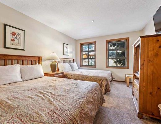 Fireside Lodge #210 - 2 Bdrm - Sun Peaks (TM)