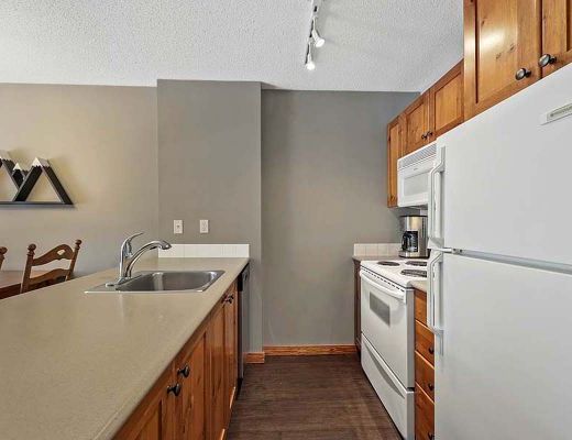 Fireside Lodge #218 - 1 Bdrm - Sun Peaks (TM)