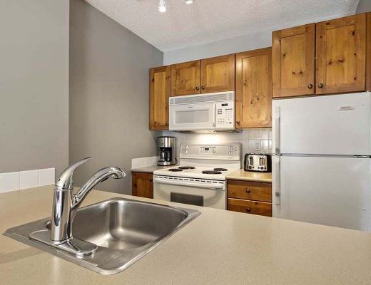 Fireside Lodge #218 - 1 Bdrm - Sun Peaks (TM)