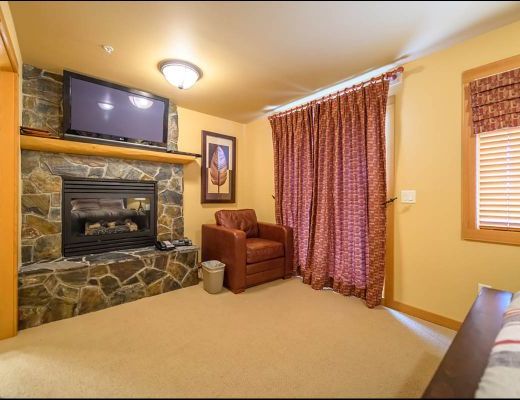 Woodcutter Cabins - 2 Bdrm HT (V) - Big White