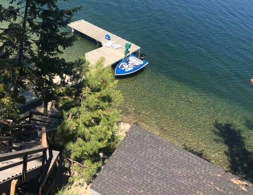 Valkyrie Estate - 6 Bdrm with HT - Peachland (CVH)