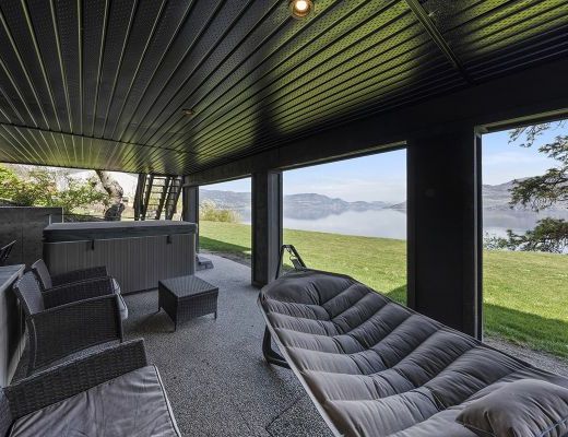 Valkyrie Estate - 6 Bdrm with HT - Peachland (CVH)