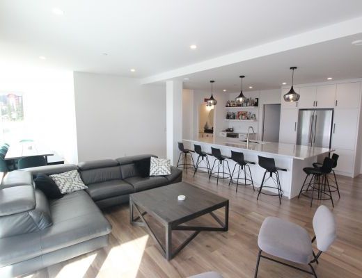 White Crystal Chalet - 4 Bdrm HT